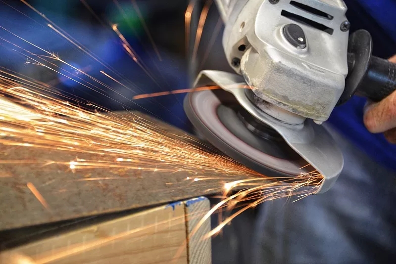 焊工培训学校:氩弧焊培训教你怎样掌握氩弧焊技术